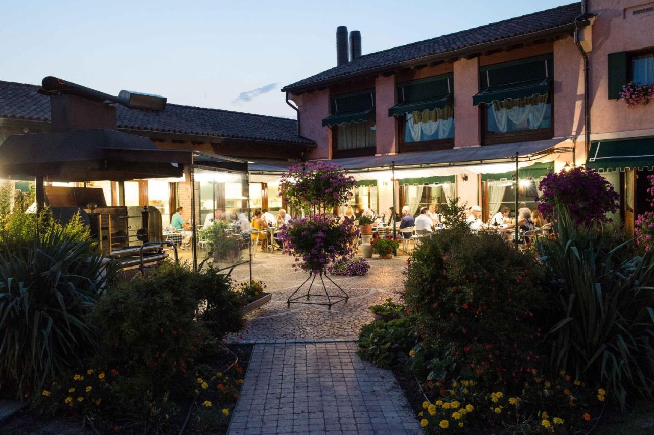 Osteria Alla Pasina Dosson Bagian luar foto